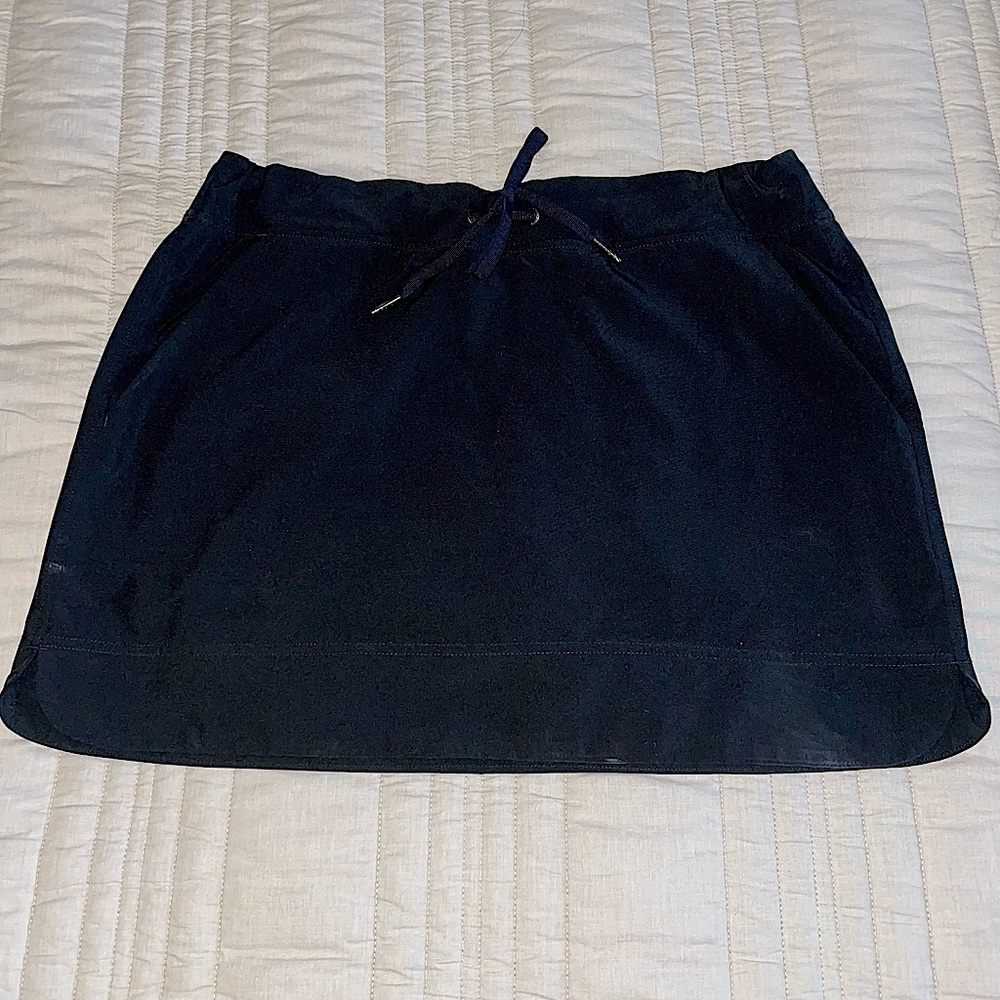 Gaiam Willow Woven Skort, Black, Medium